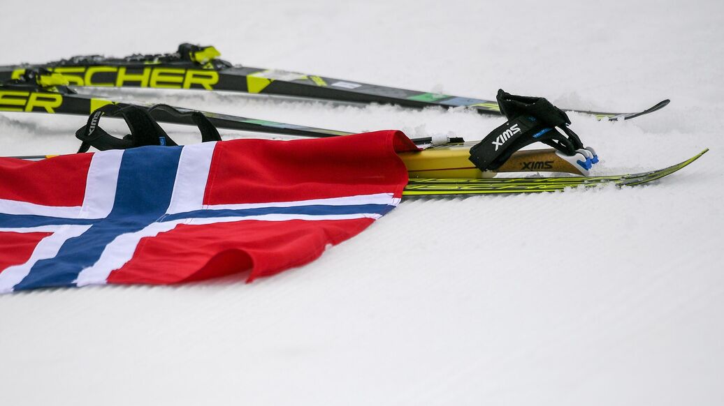 эстафета Кубка мира — Норвегия взяла золото в мужской эстафете на Кубке мира