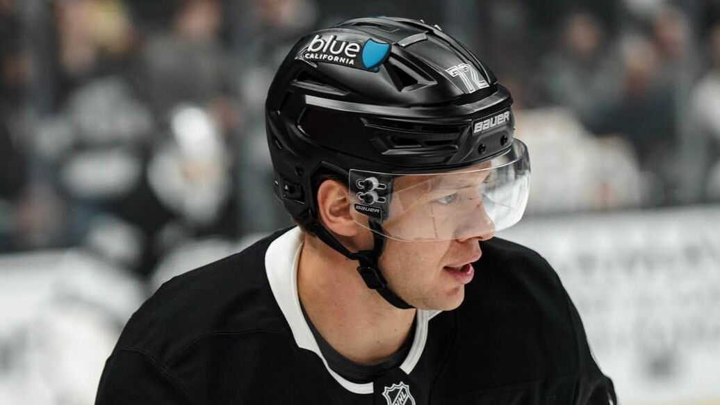 Лос-Анджелес Вегас НХЛ — Лос-Анджелес уступил Вегасу в матче НХЛ