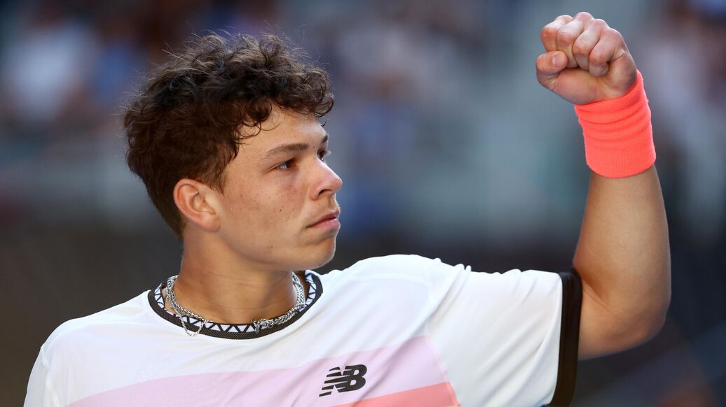 Бен Шелтон Australian Open — Бен Шелтон победил Каспера Рууда и вышел в четвертьфинал Australian Open 2026