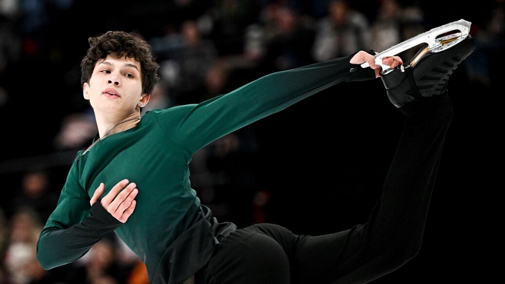 Иван Попов Плющенко тренировки — Фигурист Иван Попов начал тренироваться у Плющенко