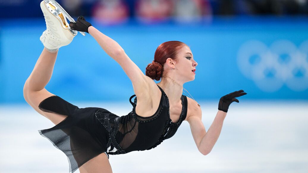 Трусова три четверных прыжка — Александр Энберт: Трусова и Валиева продолжат пробовать ультра-си, но три четверных пока невозможны