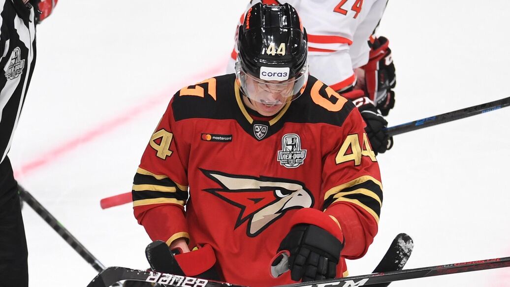 Шарипзянов рекорд КХЛ — Игрок "Авангарда" установил рекорд среди защитников в КХЛ