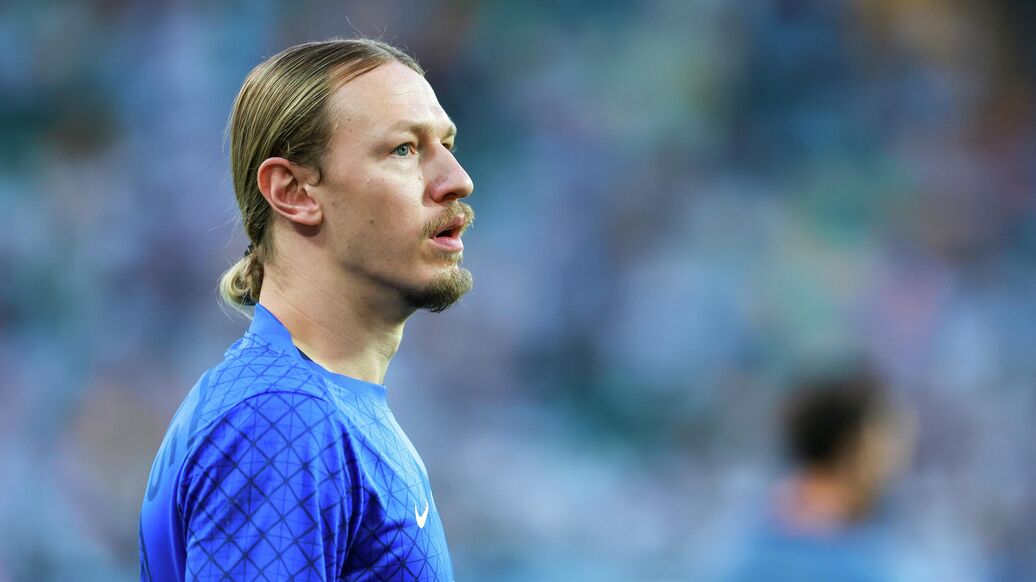 Сафонов, Челси, Лига чемпионов — Сафонов о девяти сейвах в матче ЛЧ с "Челси"