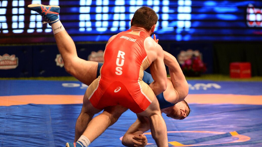 борцы, чемпионат Европы, молодежный спорт — Российские борцы завоевали три золота в пятый день молодежного ЧЕ