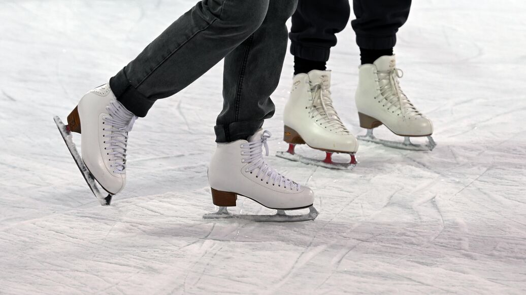 тренер фигуристок, домогательства, Новосибирск — Тренера фигуристок из Новосибирска задержали по обвинению в домогательствах