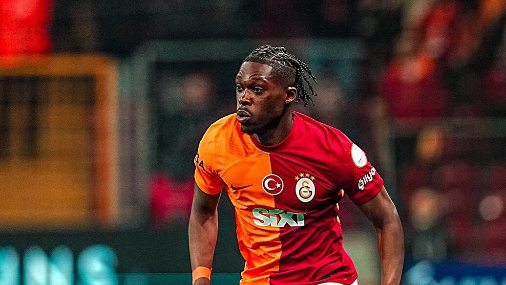 Галатасарай Ювентус плей-офф — Галатасарай одолел Ювентус в плей-офф Лиги чемпионов