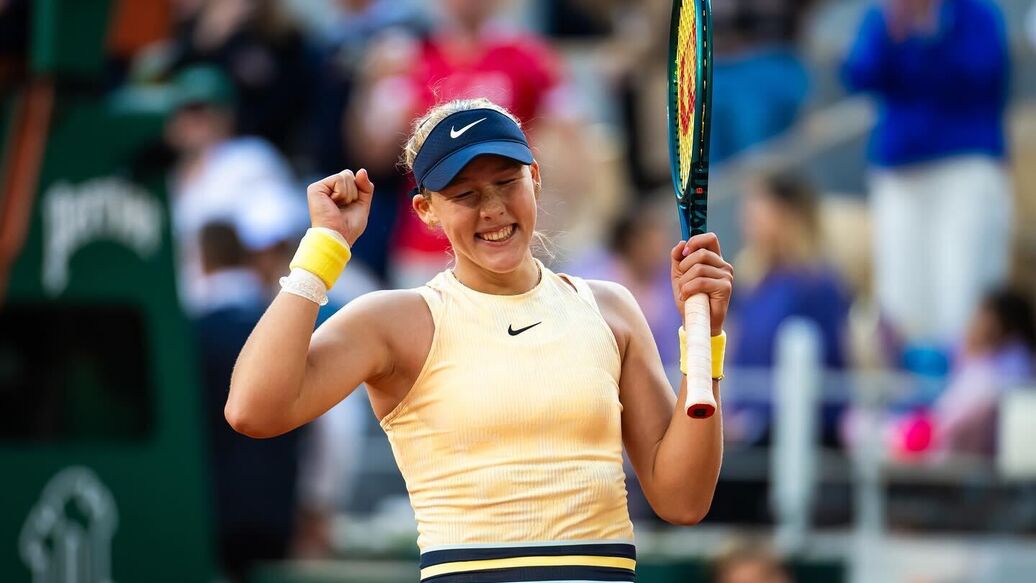 Андреева нецензурно выругалась в сторону публики после вылета с турнира