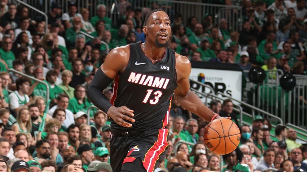 Адебайо рекорд Брайанта — Адебайо побил рекорд Брайанта по результативности в матче НБА в XXI веке