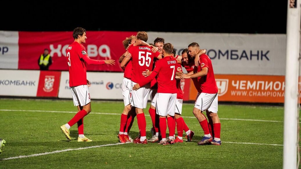 Спартак Чайка ничья — Костромской Спартак и Чайка сыграли вничью