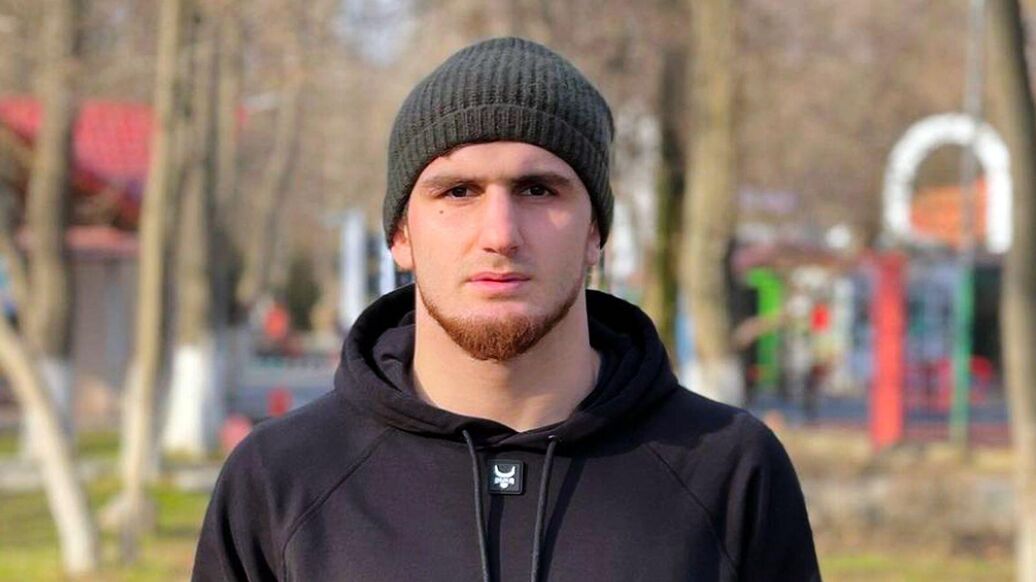 Курамагомедов Мусаев титул PFL — Курамагомедов одержал победу над Мусаевым за титул PFL