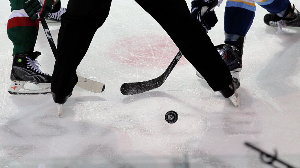 Ахтямов Торонто контракт — Торонто продлил контракт с Ахтямовым