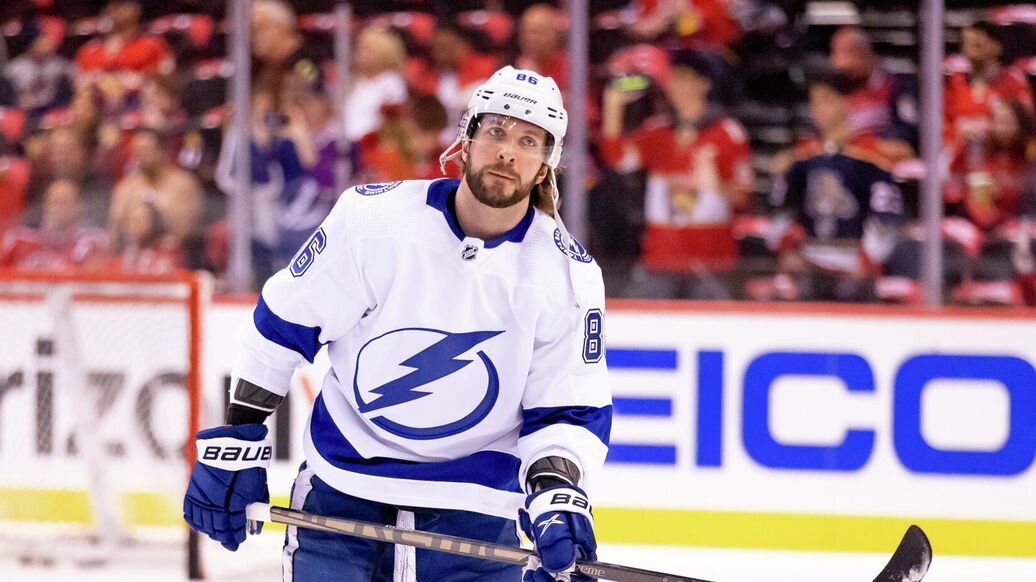 Кучеров НХЛ звезда — Кучеров стал третьей звездой дня в НХЛ