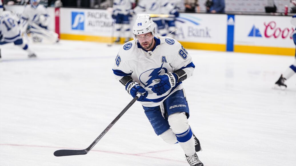 Кучеров НХЛ звезда — Кучеров стал первой звездой дня в НХЛ