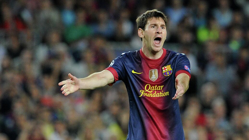 возвращение Месси, Хави Лапорта — Хави обвинил Лапорту в срыве возвращения Месси в "Барсу"