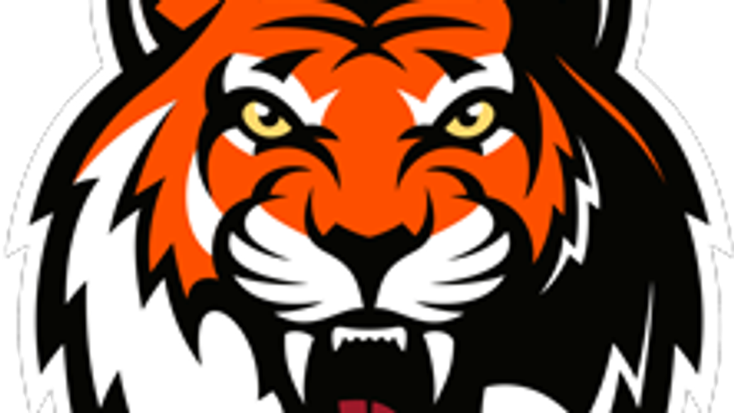 Виктор Антипин переходит в Амур из Лады