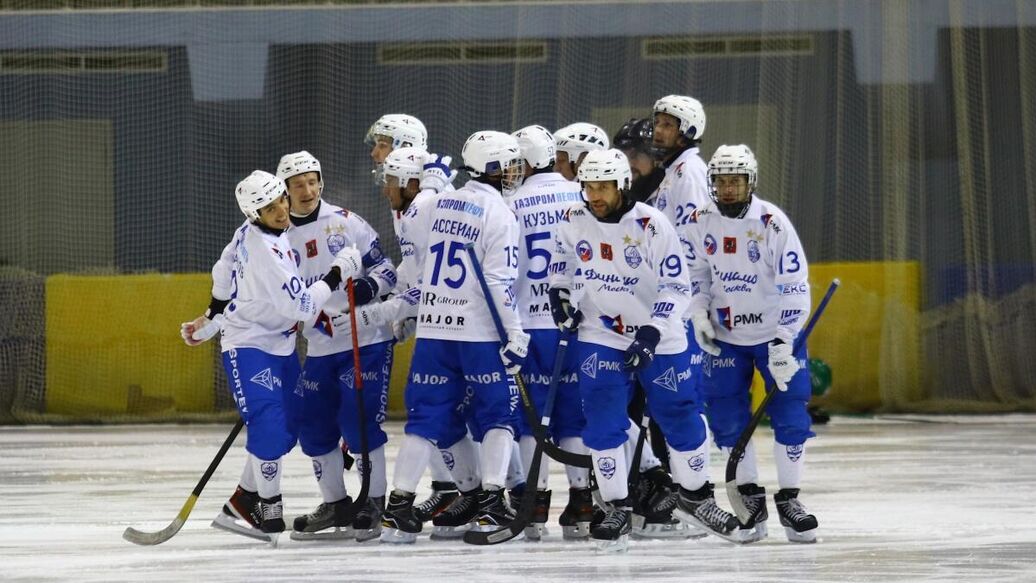 Динамо чемпион бенди — Московское 'Динамо' стало чемпионом России по бенди