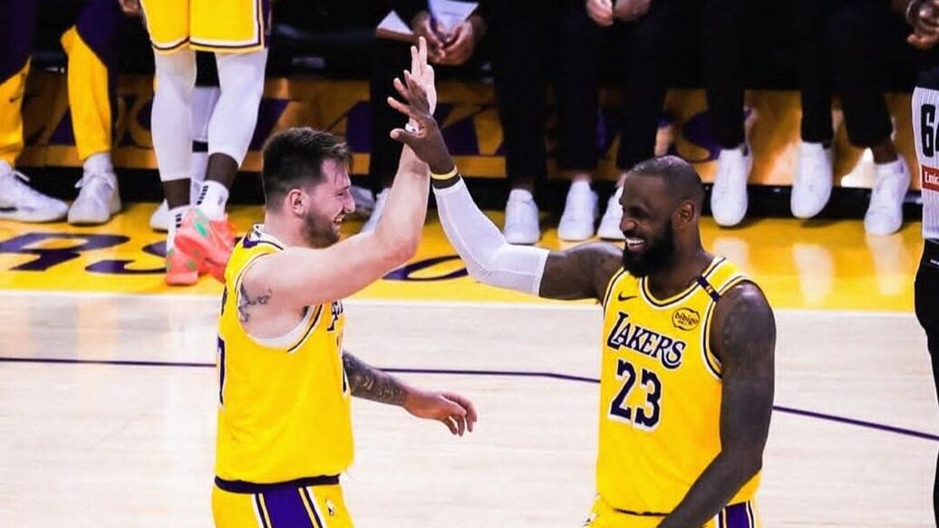 Лейкерс Клипперс НБА — Лейкерс одерживают победу над Клипперс с дабл-даблами