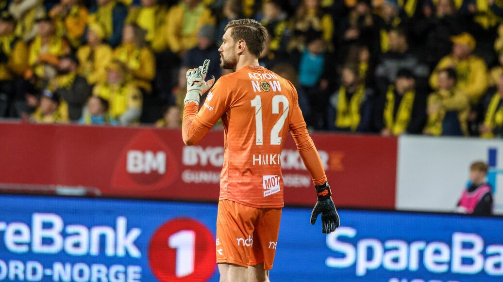 Хайкин рекорд сейвы ЛЧ — Российский вратарь установил рекорд по сейвам в ЛЧ