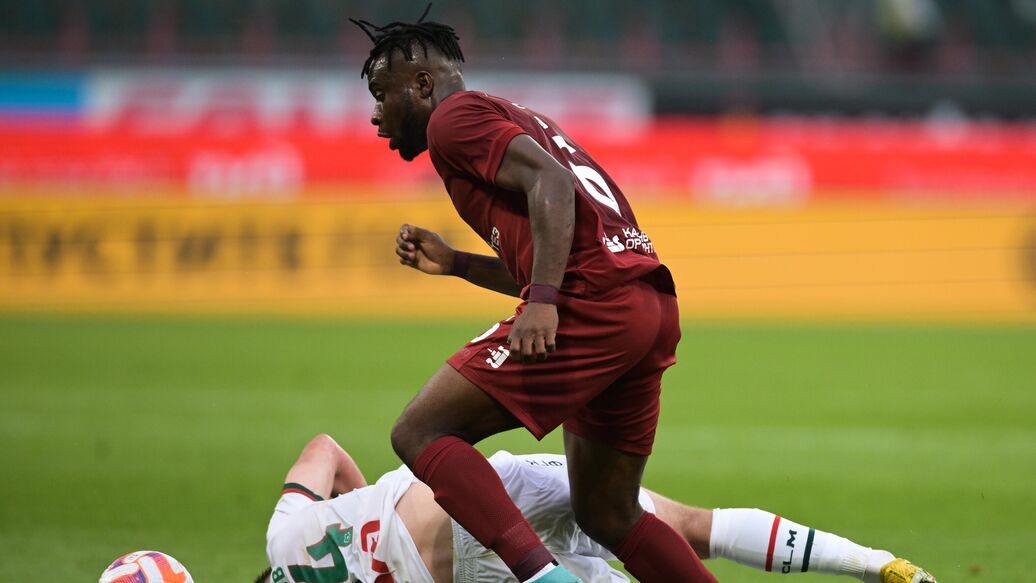 Угочукву Иву операция — Футболист клуба 'Рубин' Угочукву Иву перенес операцию