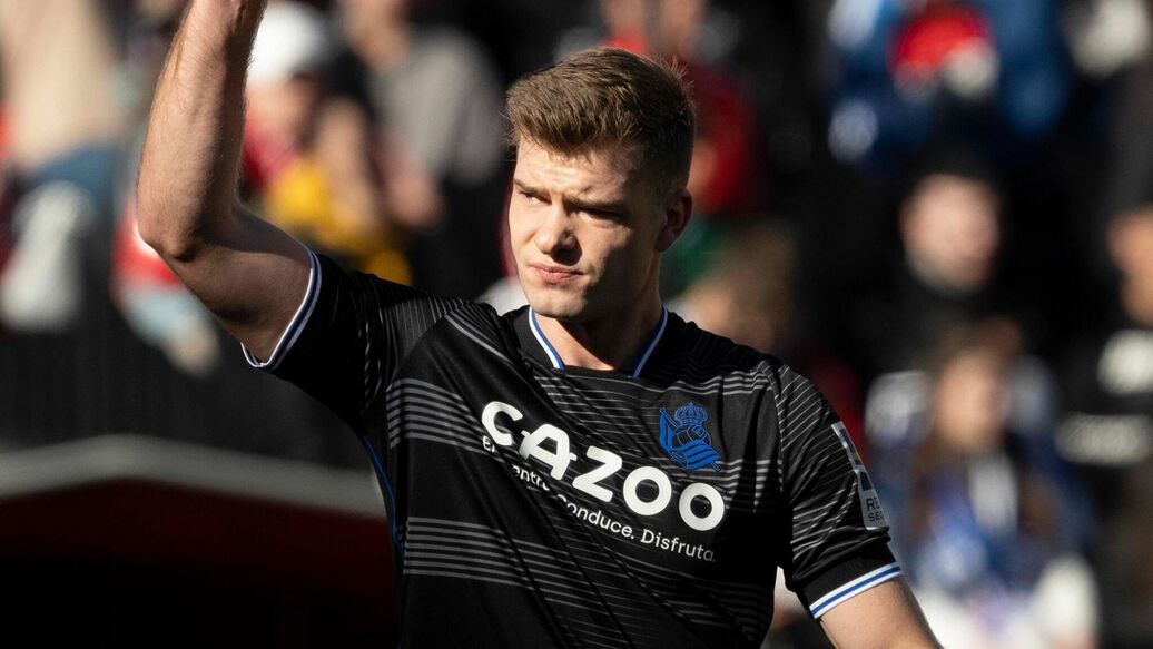 Сёрлот, Атлетико, столкновение — Футболист 'Атлетико' Сёрлот покинул поле на носилках