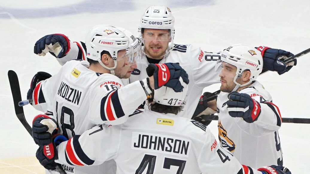 Металлург Динамо КХЛ — Металлург одержал победу над Динамо в КХЛ