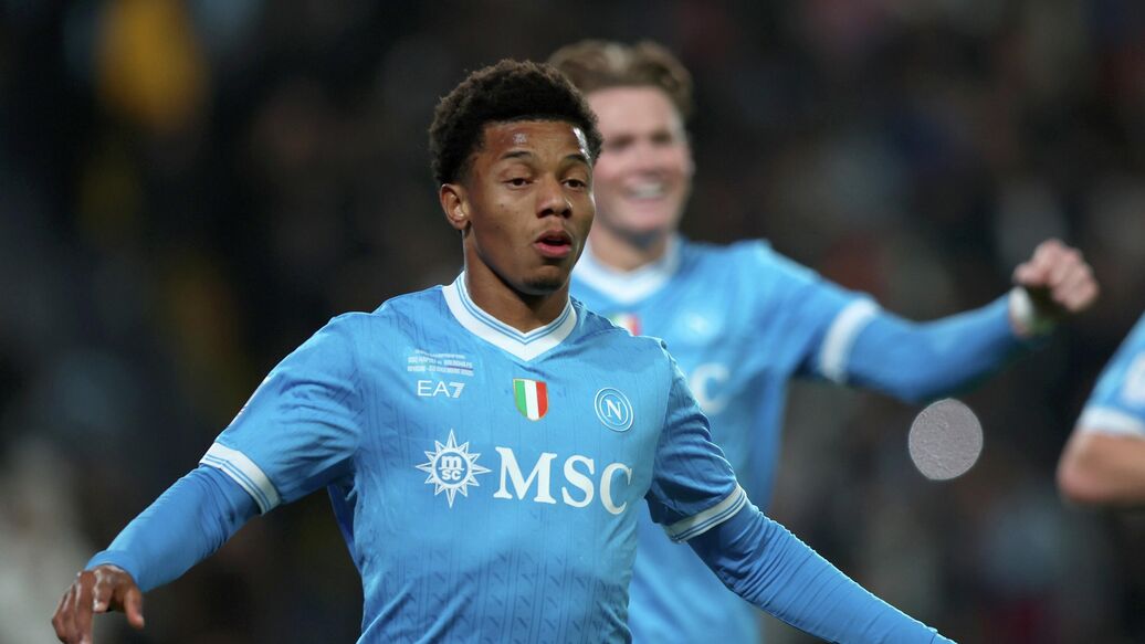 Наполи Кальяри матч — Гол Мактоминея принес "Наполи" победу над "Кальяри" в матче Серии А