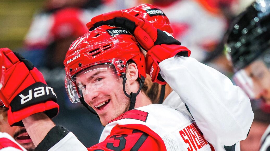 Каролина Юта хоккей — Каролина одержала победу над Ютой благодаря Свечникову