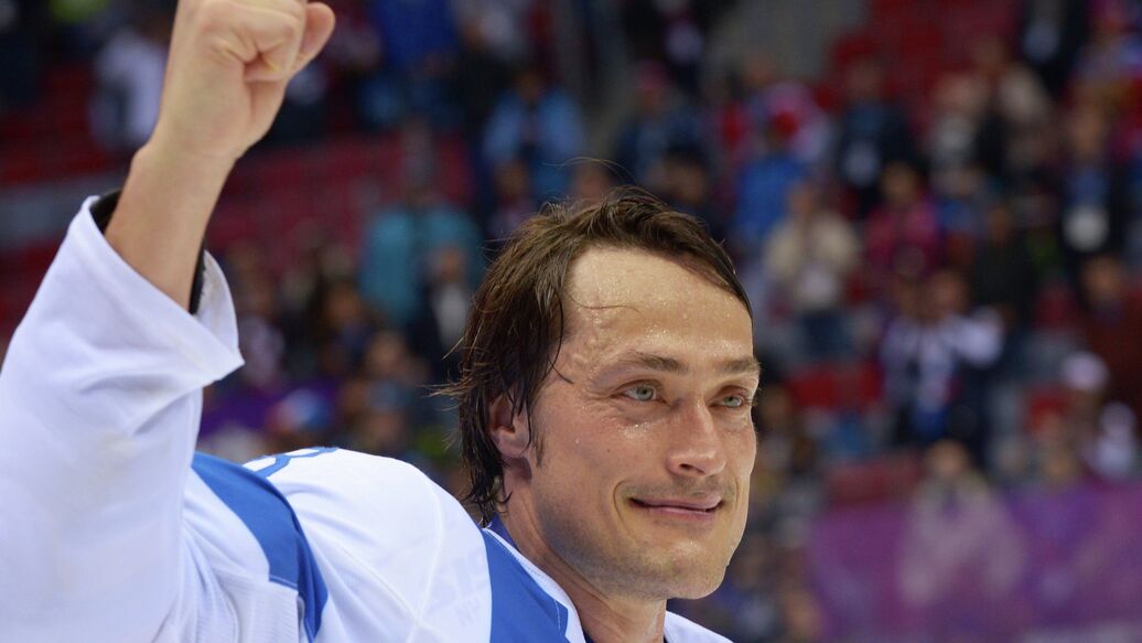 Селянне судейство Олимпиады — Селянне раскритиковал судейство полуфинала Олимпиады Канада - Финляндия