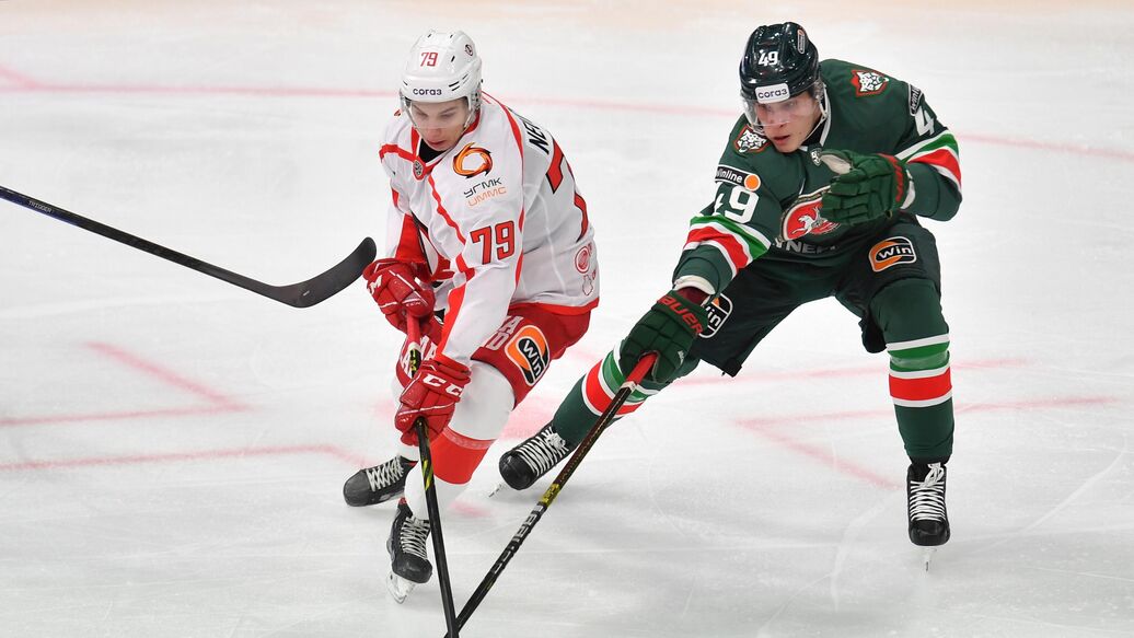 Виктор Неучев — Виктор Неучев стал игроком «Каролины Харрикейнз» после обмена с «Баффало Сэйбрз»